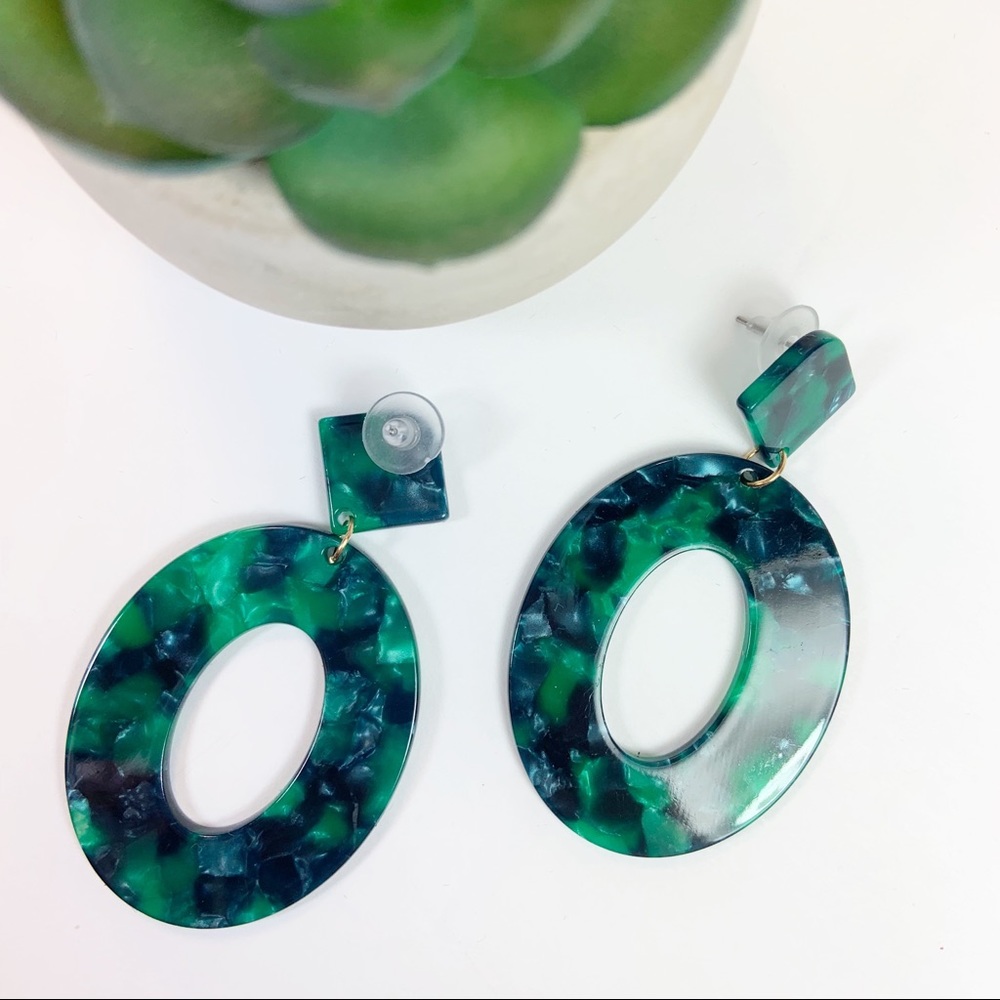 NEW Green Marbled Resin Oval Drop Earrings - Picture 3 of 6